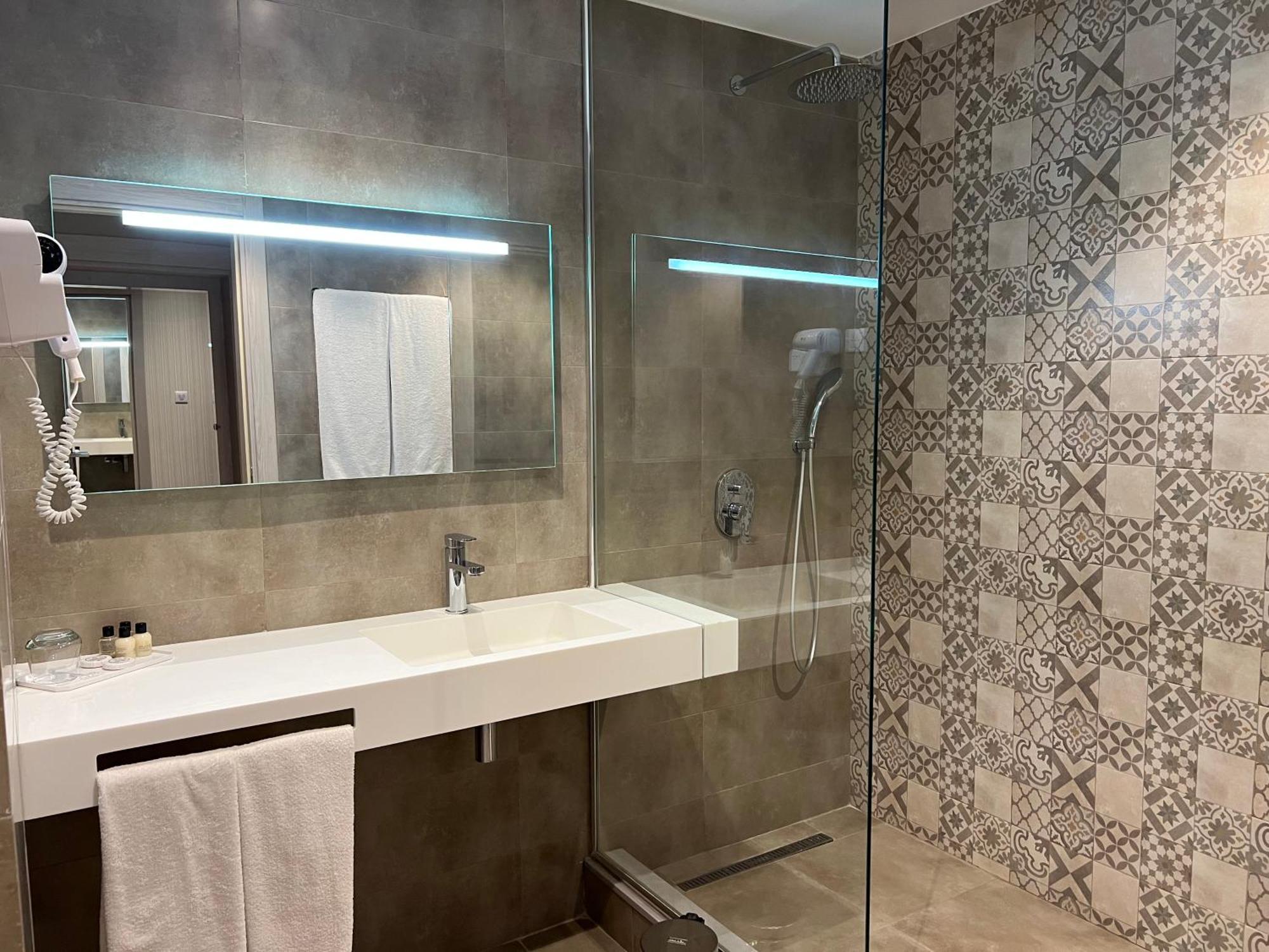 Hotel Ben Aouda & Spa Tipaza 외부 사진